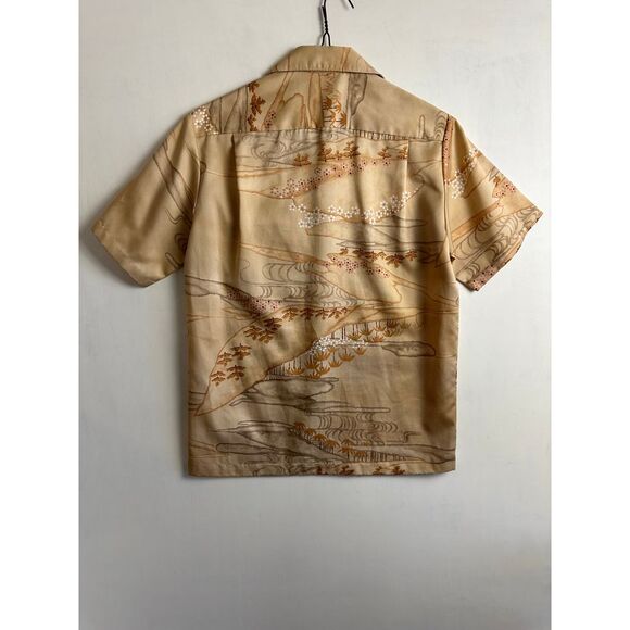 Malihini Button Up Men's Medium Short Sleeve‎ Hawaiian - Picture 4 of 8